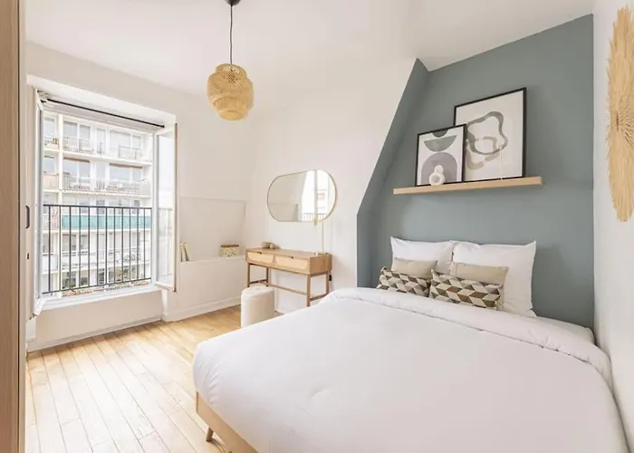 1 Bedroom # 14 # Alesia Apartment